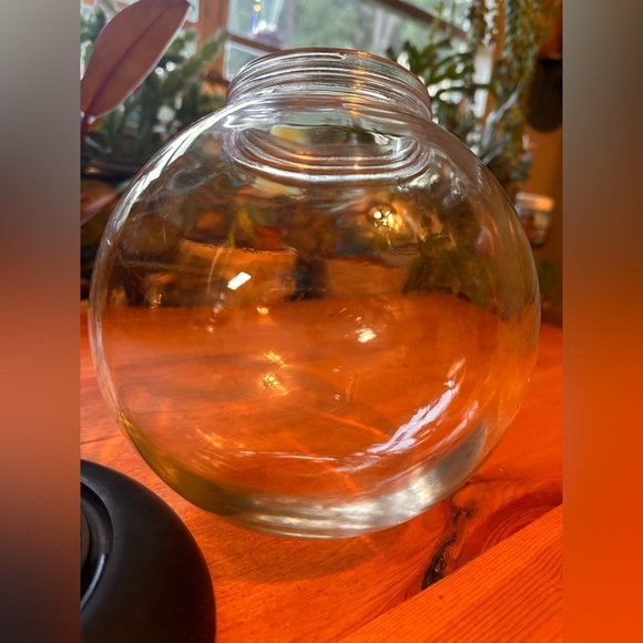 Vintage P. M. Inc. Lewis P Weil Flower Frog Arrangement Glass Globe - Picture 7 of 9